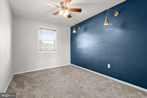 Tiny photo for 8 Middleview Court, BALTIMORE, MD 21244 (MLS # MDBC2152898)