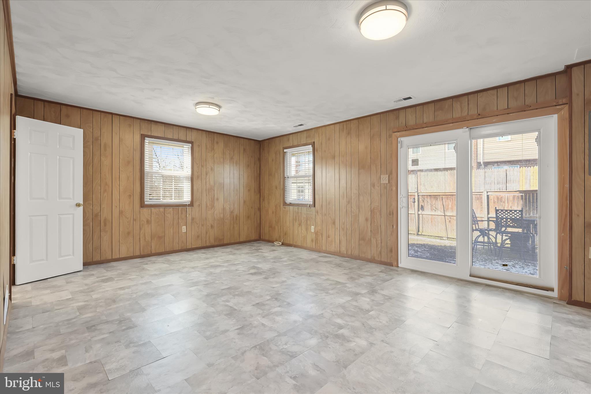 QUAIL MEADOWS TOWNHOUSES - Residential