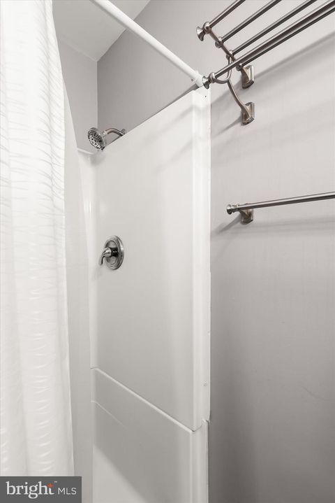 Tiny photo for 8 Middleview Court, BALTIMORE, MD 21244 (MLS # MDBC2152898)