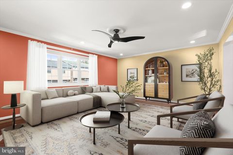 Tiny photo for 8 Middleview Court, BALTIMORE, MD 21244 (MLS # MDBC2152898)