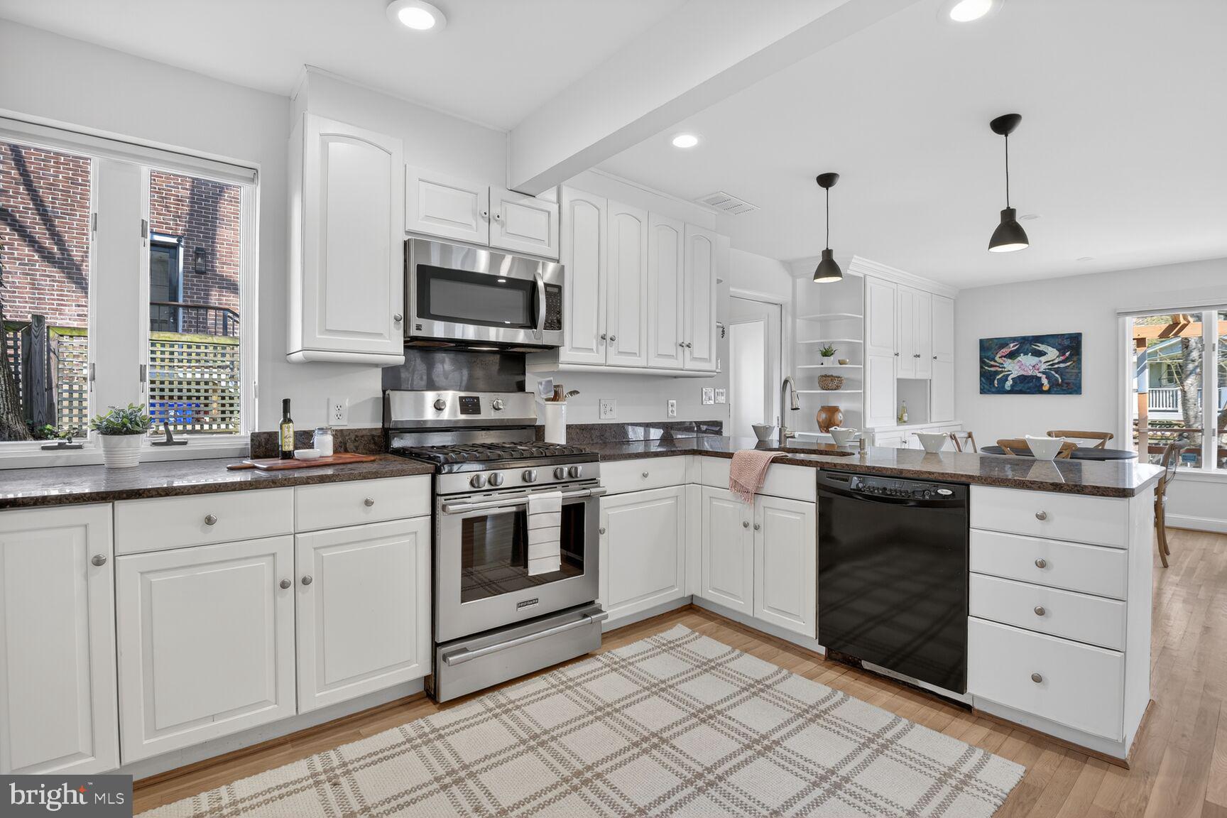 COLUMBIA FOREST - Residential