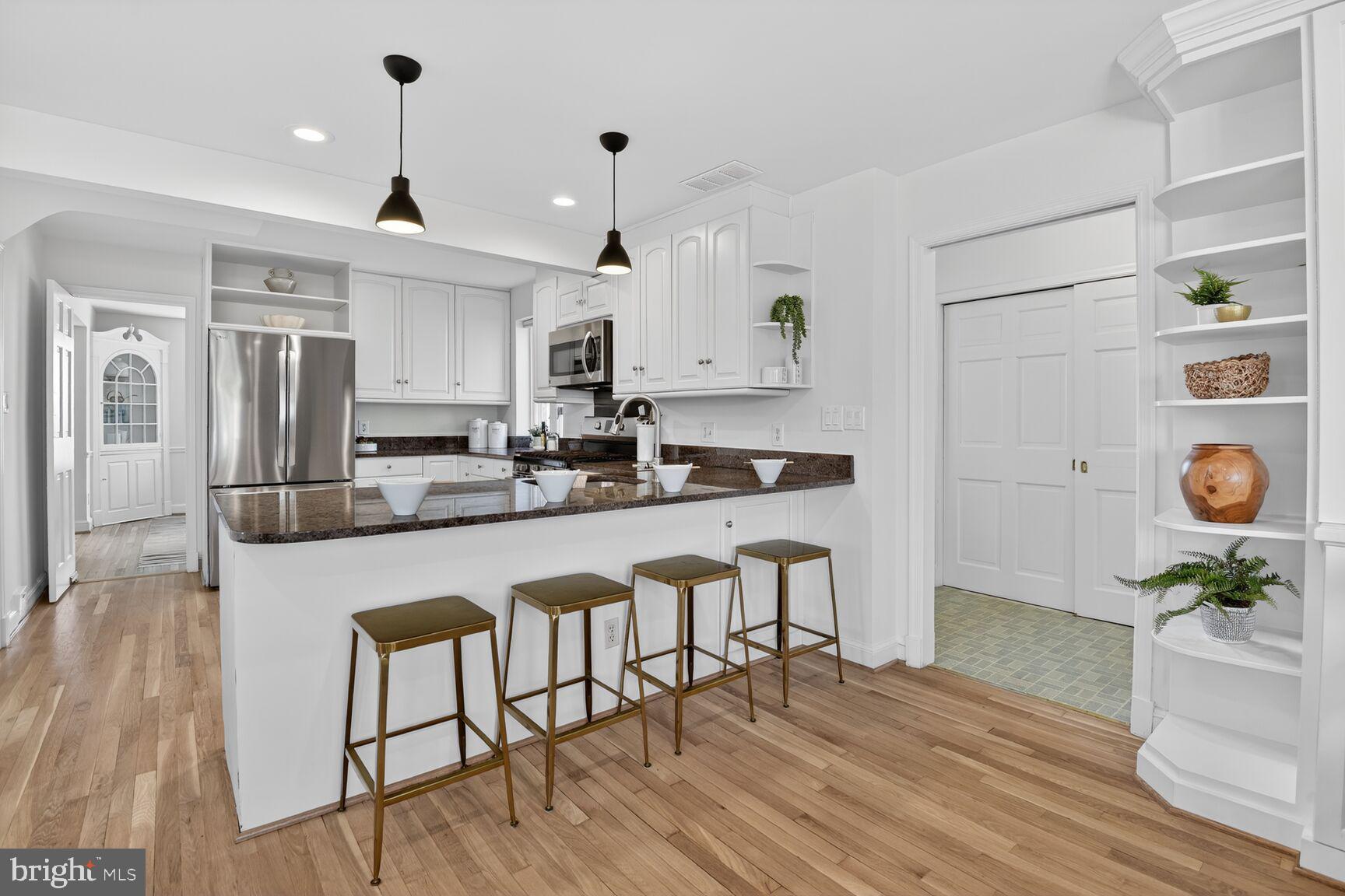 COLUMBIA FOREST - Residential