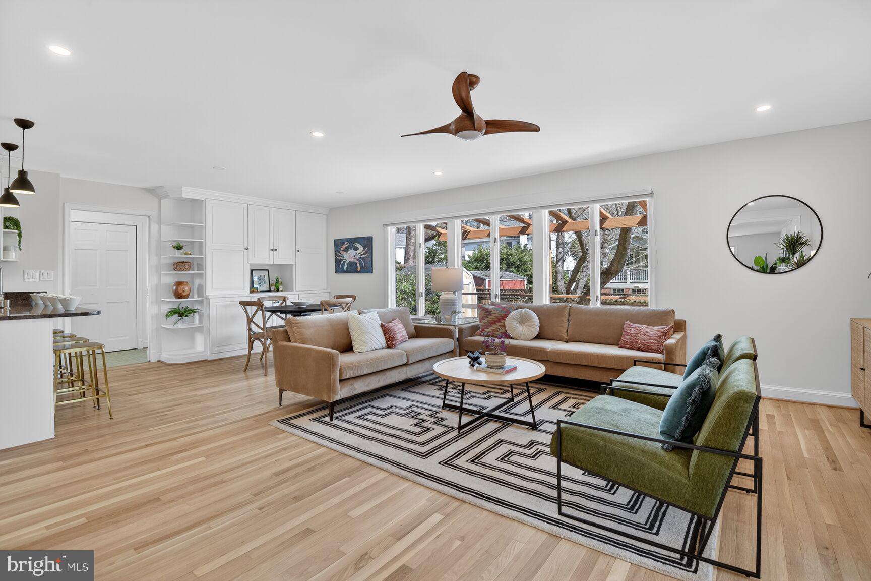 COLUMBIA FOREST - Residential