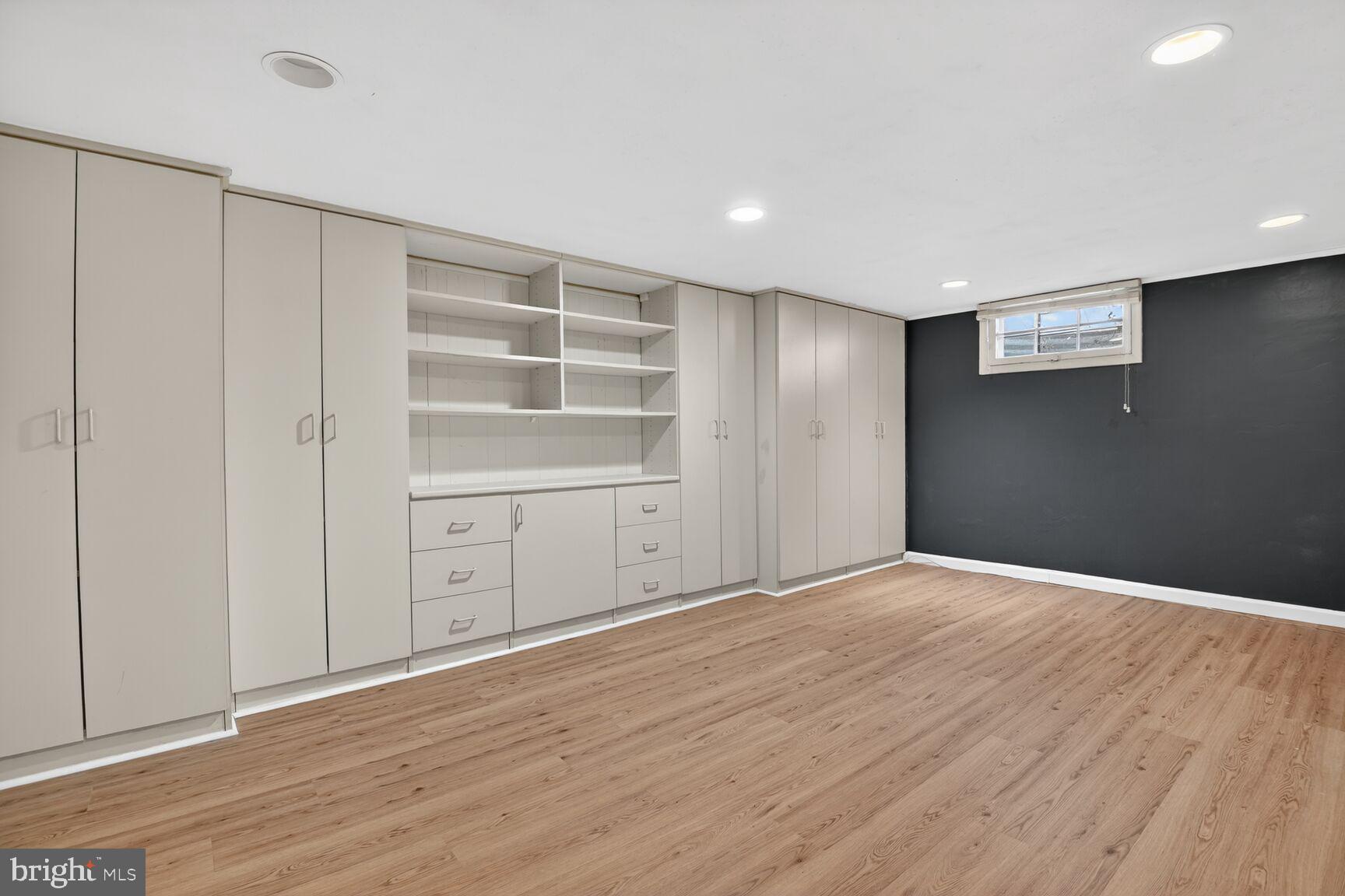 COLUMBIA FOREST - Residential