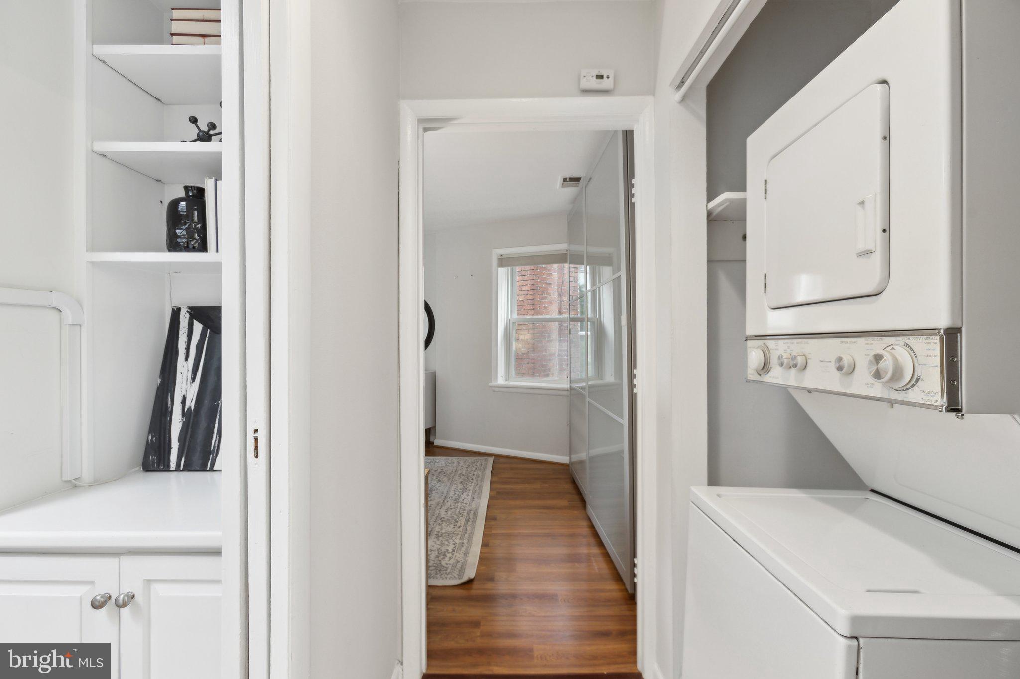 LOGAN CIRCLE - Residential