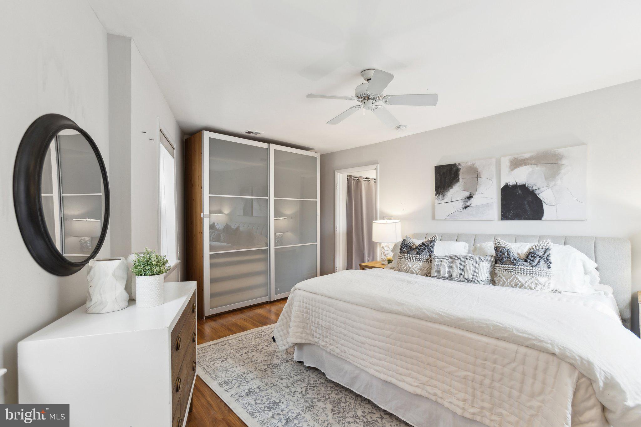 LOGAN CIRCLE - Residential