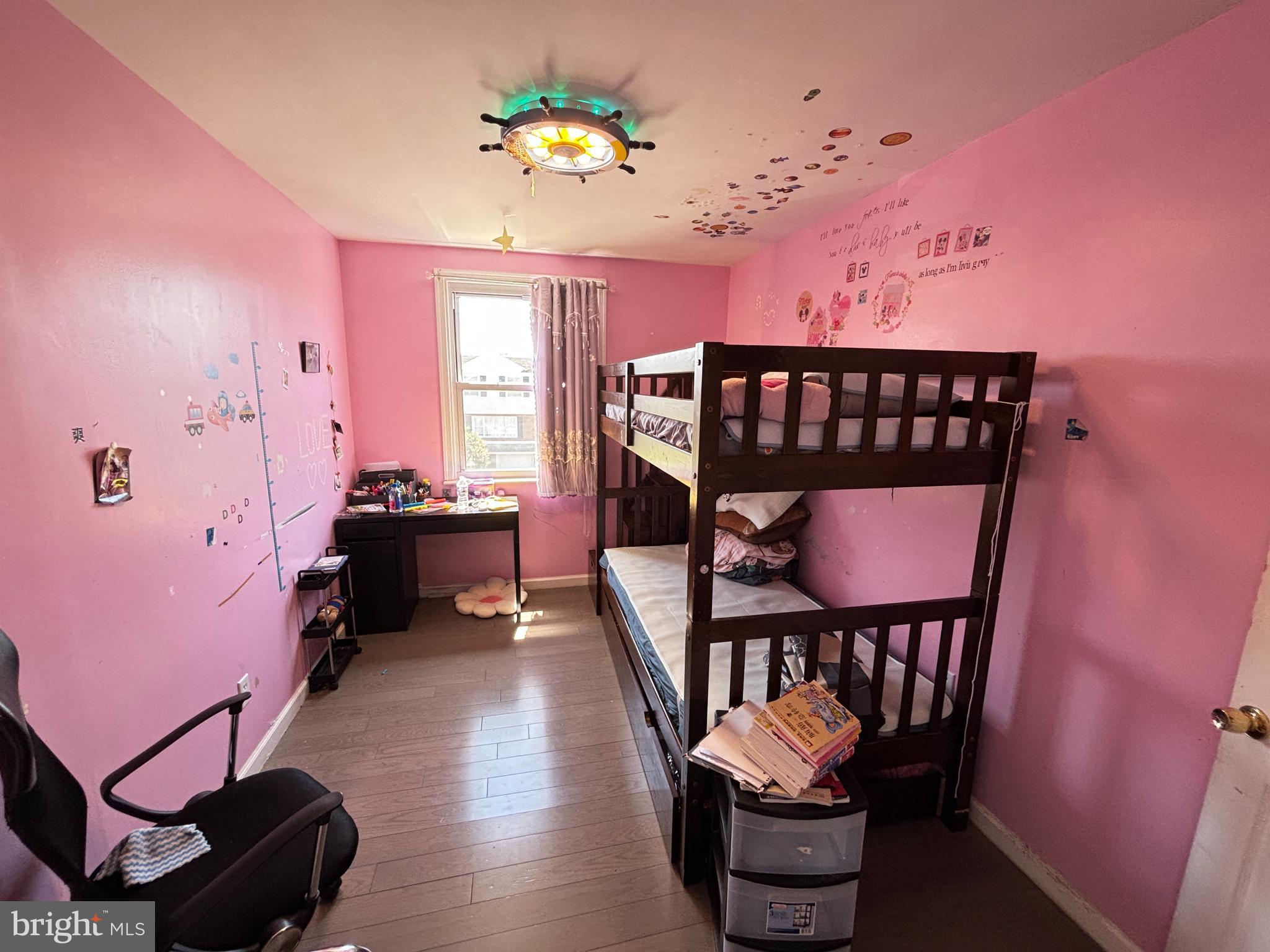 PHILADELPHIA (NORTHEAST) - Residential