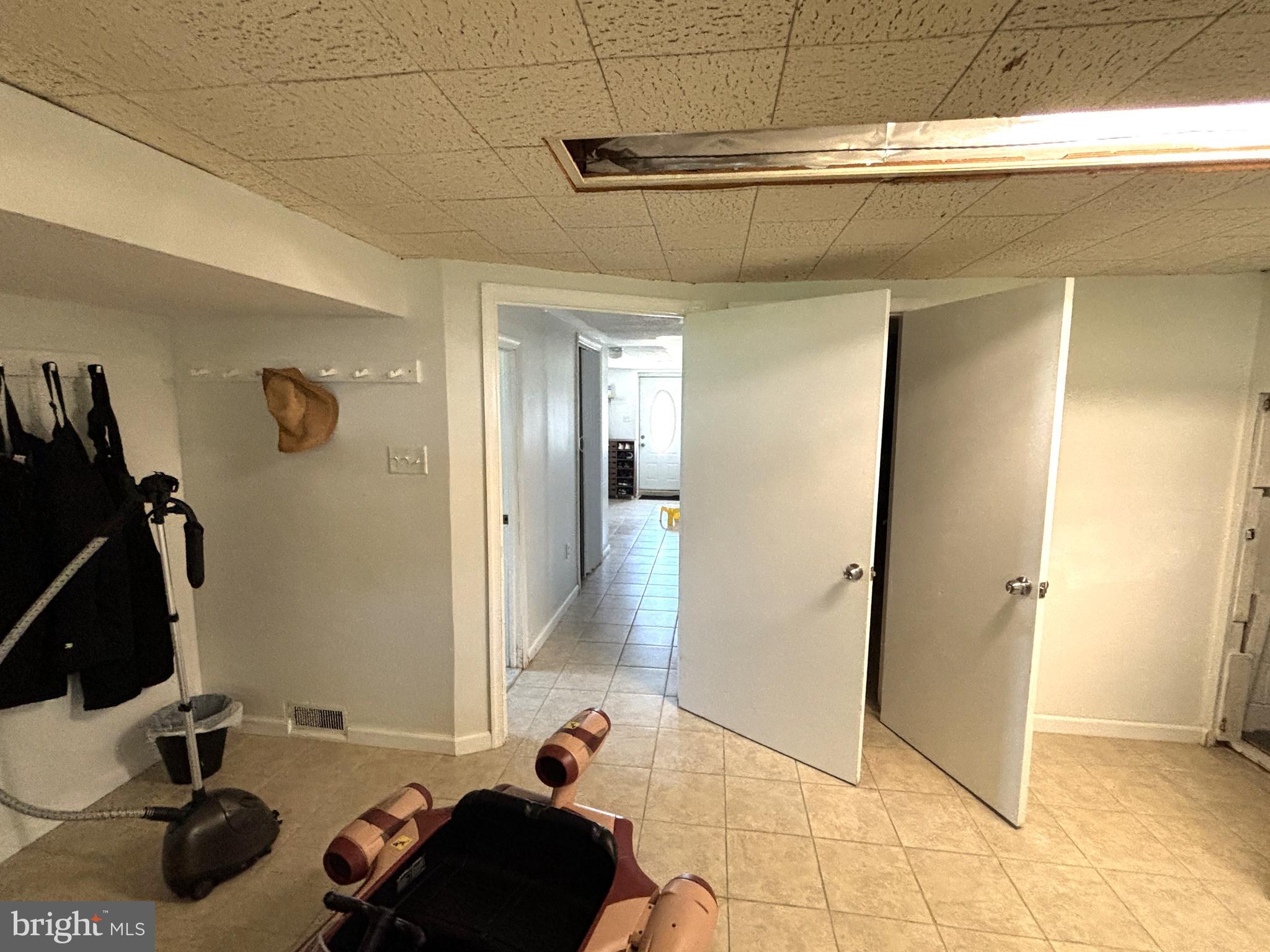 PHILADELPHIA (NORTHEAST) - Residential