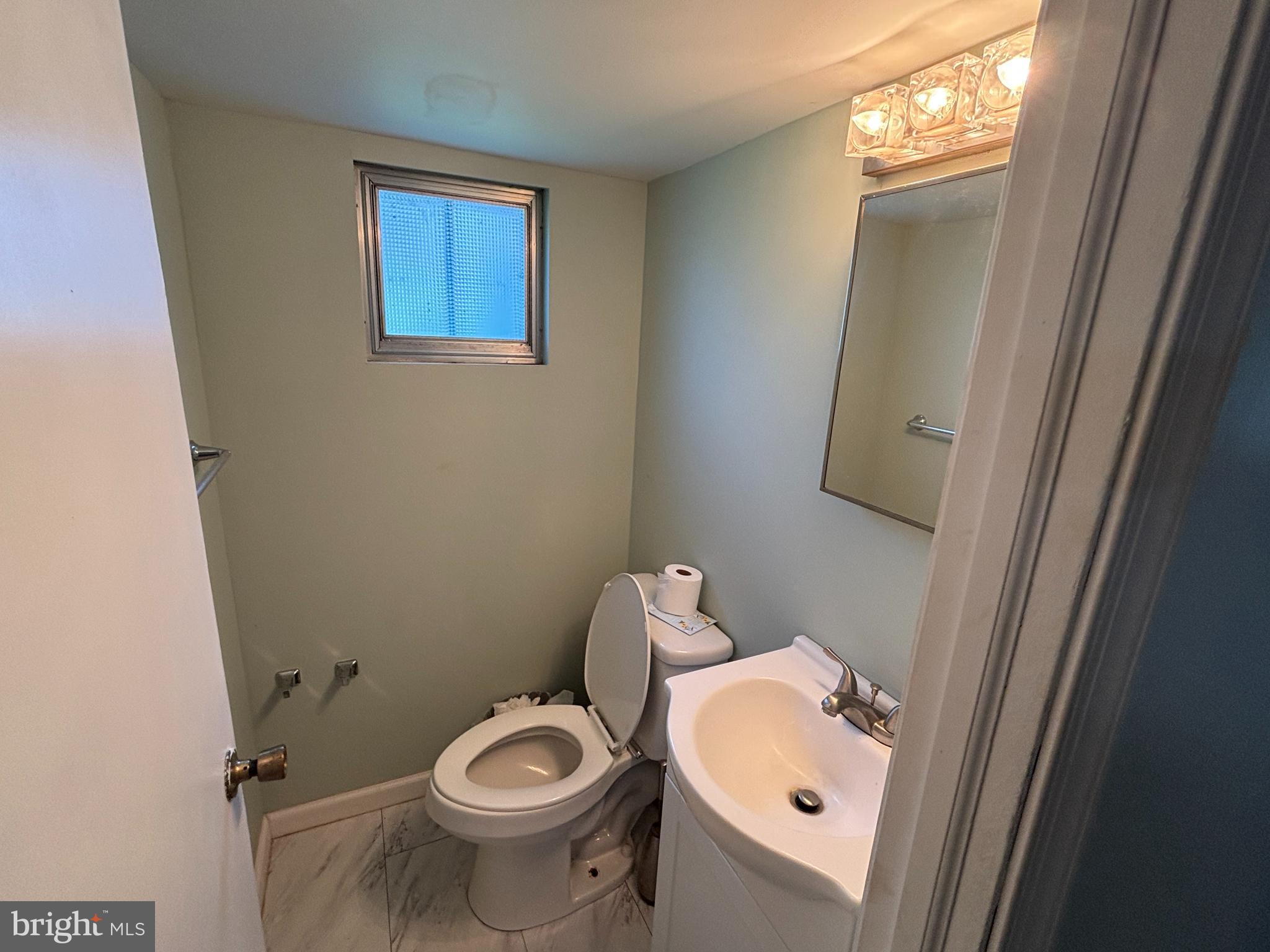 PHILADELPHIA (NORTHEAST) - Residential