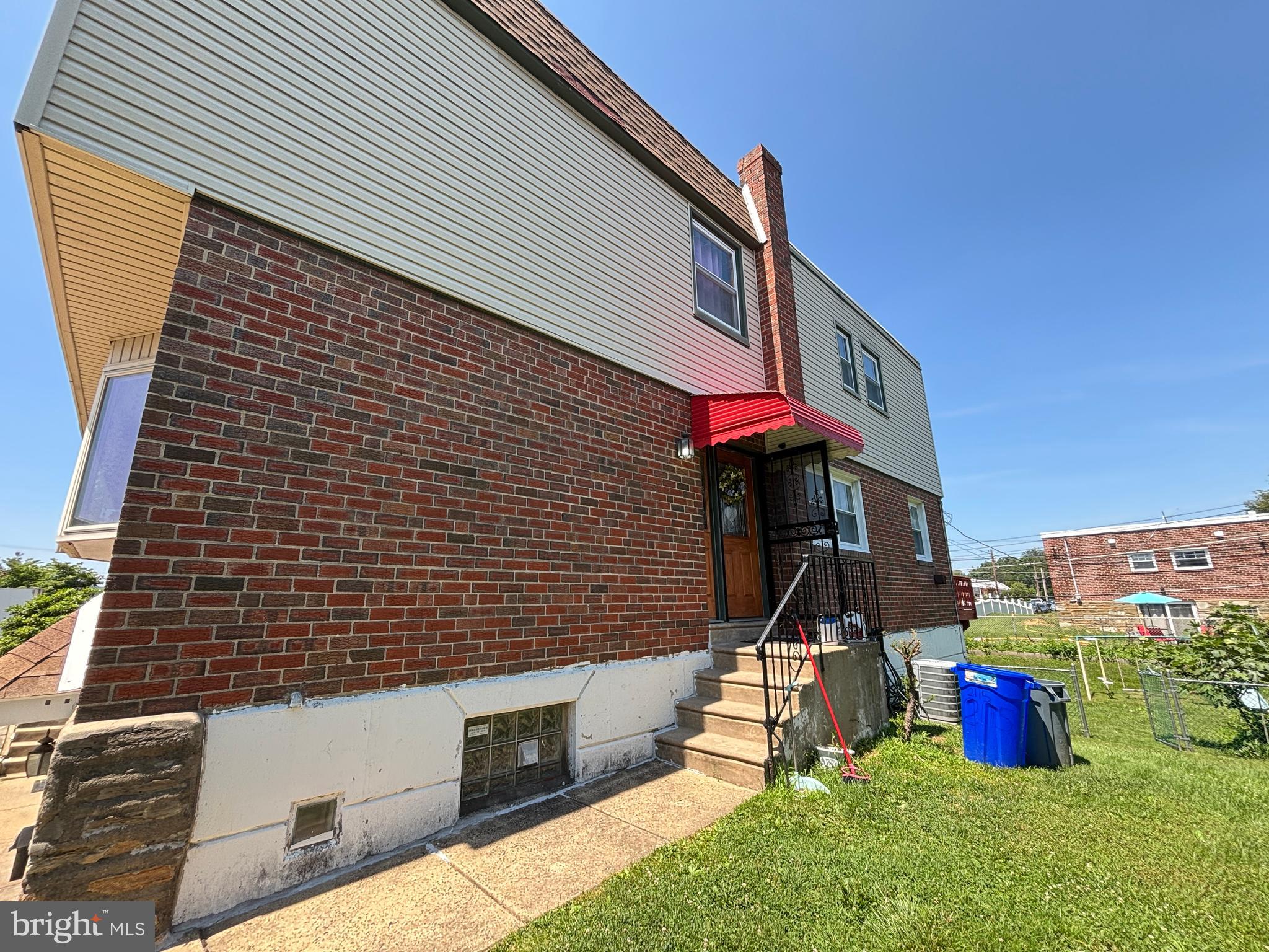 PHILADELPHIA (NORTHEAST) - Residential