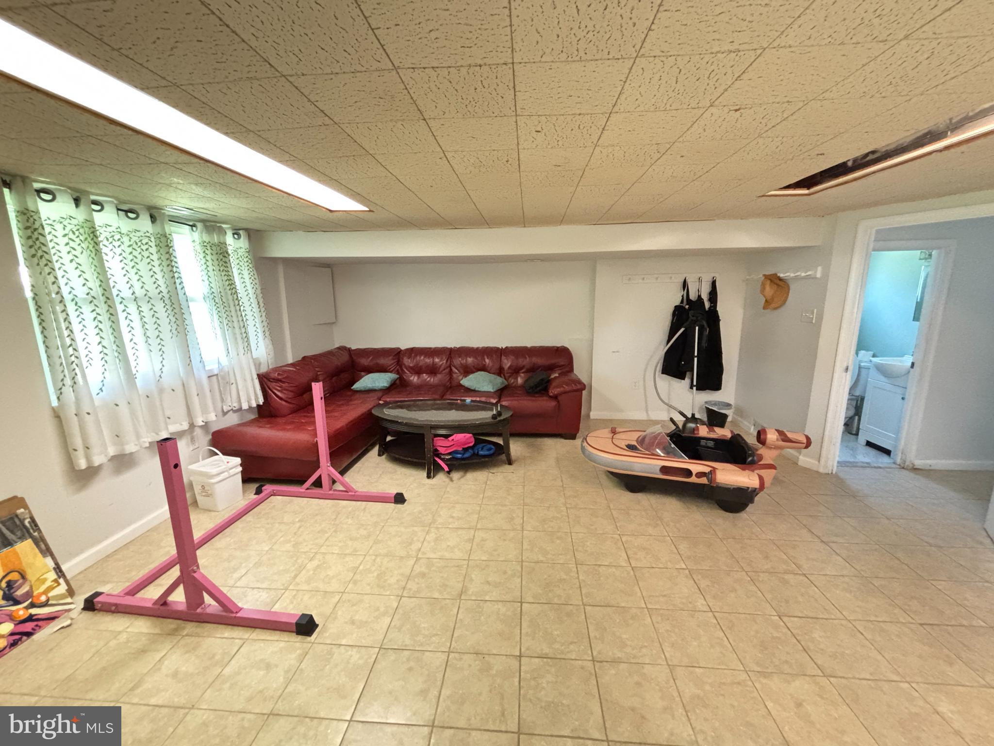 PHILADELPHIA (NORTHEAST) - Residential