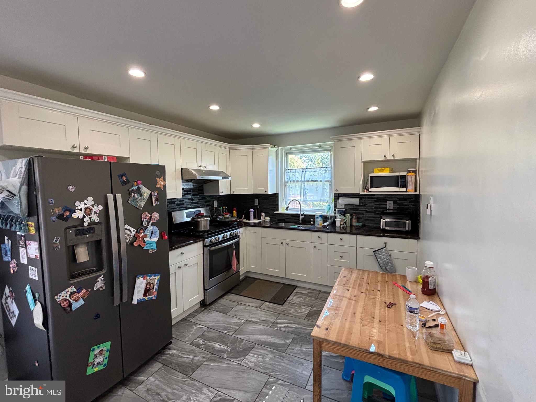 PHILADELPHIA (NORTHEAST) - Residential