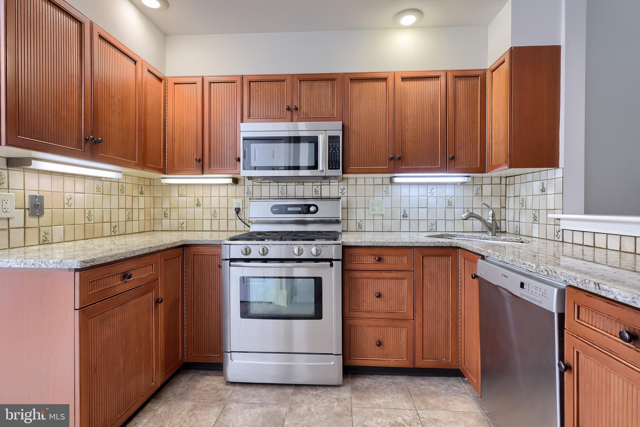 WILLOW VALLEY CONDOS - Residential