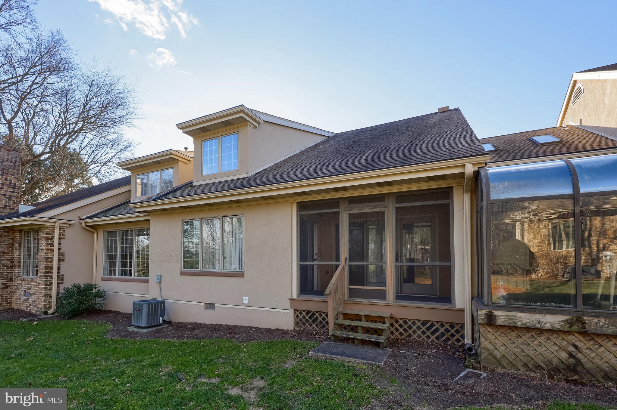 WILLOW VALLEY CONDOS - Residential