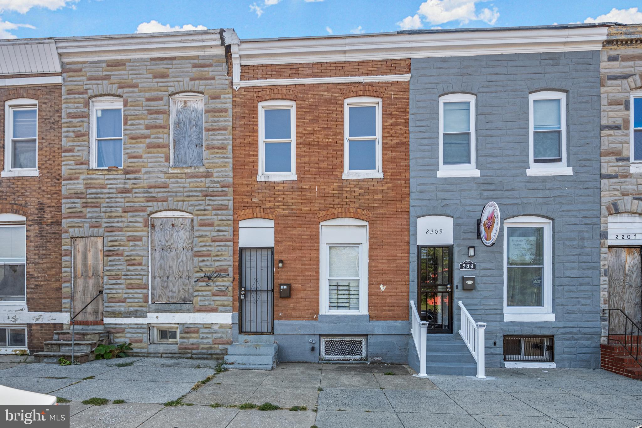 Welcome to 2211 East North Avenue, Baltimore, MD!
Step right up to this charming 3-bedroom, 1-bathroom gem that’s has tons of personality! With 1100 square feet of living space, this home is ready to impress and entertain.
As you walk in, you’ll find a cozy living area that flows seamlessly into the dining room—perfect for hosting parties or just enjoying a quiet meal.
Need some extra room to spread out? Head down to the basement, which is just waiting for your creative touch! Whether you dream of a game room or a home gym the possibilities are endless.
When it's time to relax, the three comfortable bedrooms offer a peaceful retreat. And let's not forget the all-important bathroom, designed to be both functional and stylish.