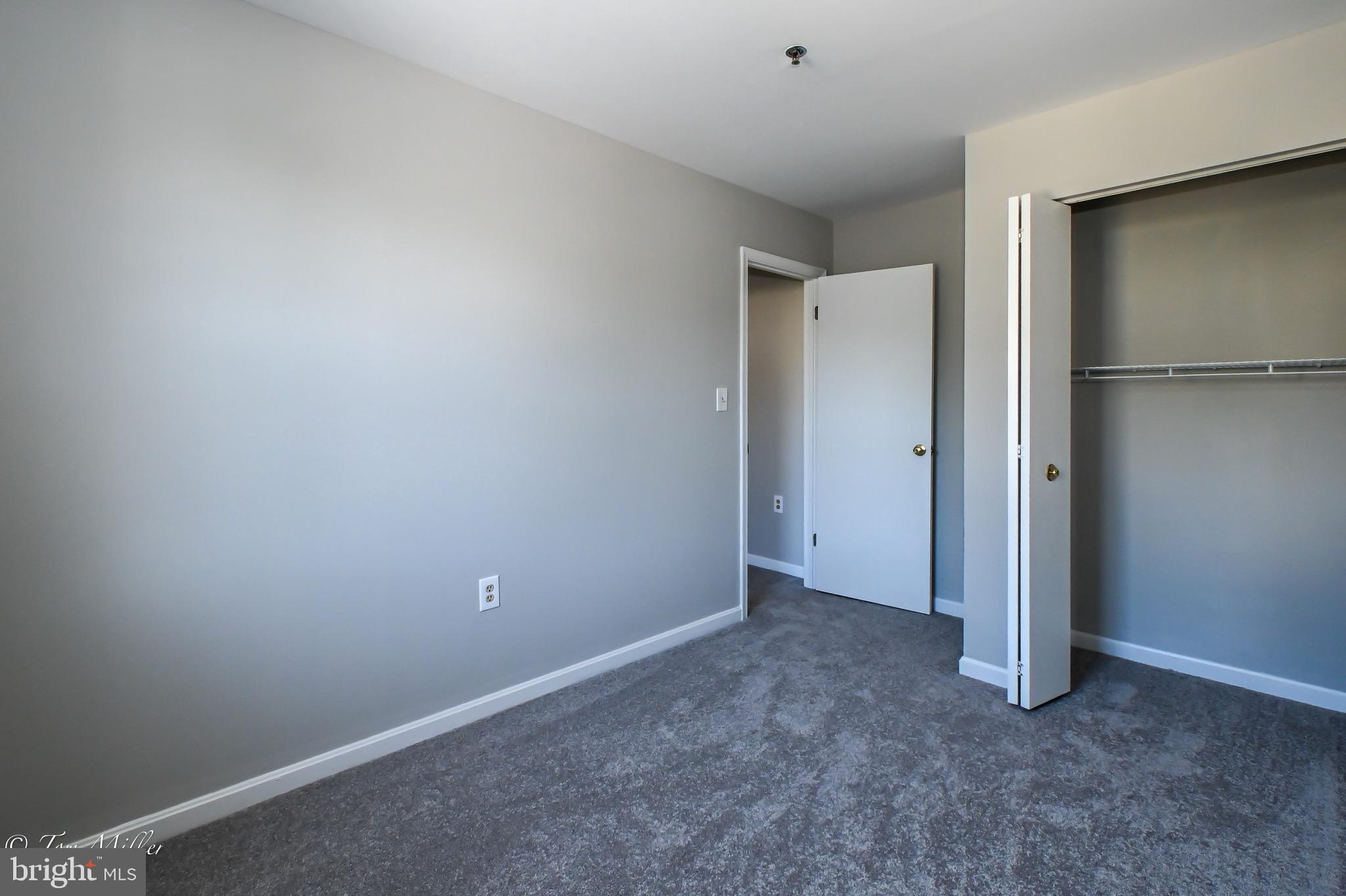 HARRIS HILL - Residential