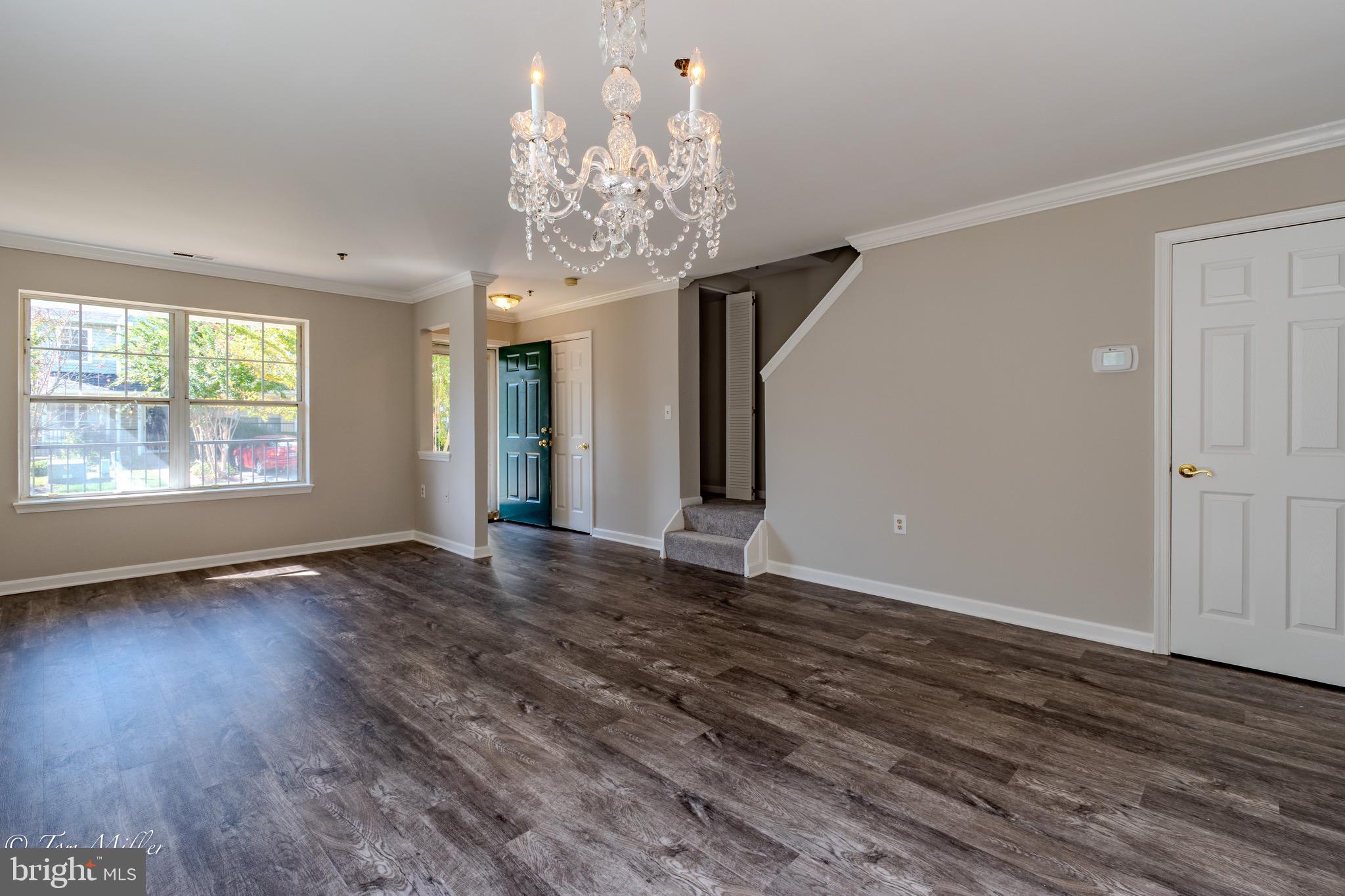 HARRIS HILL - Residential