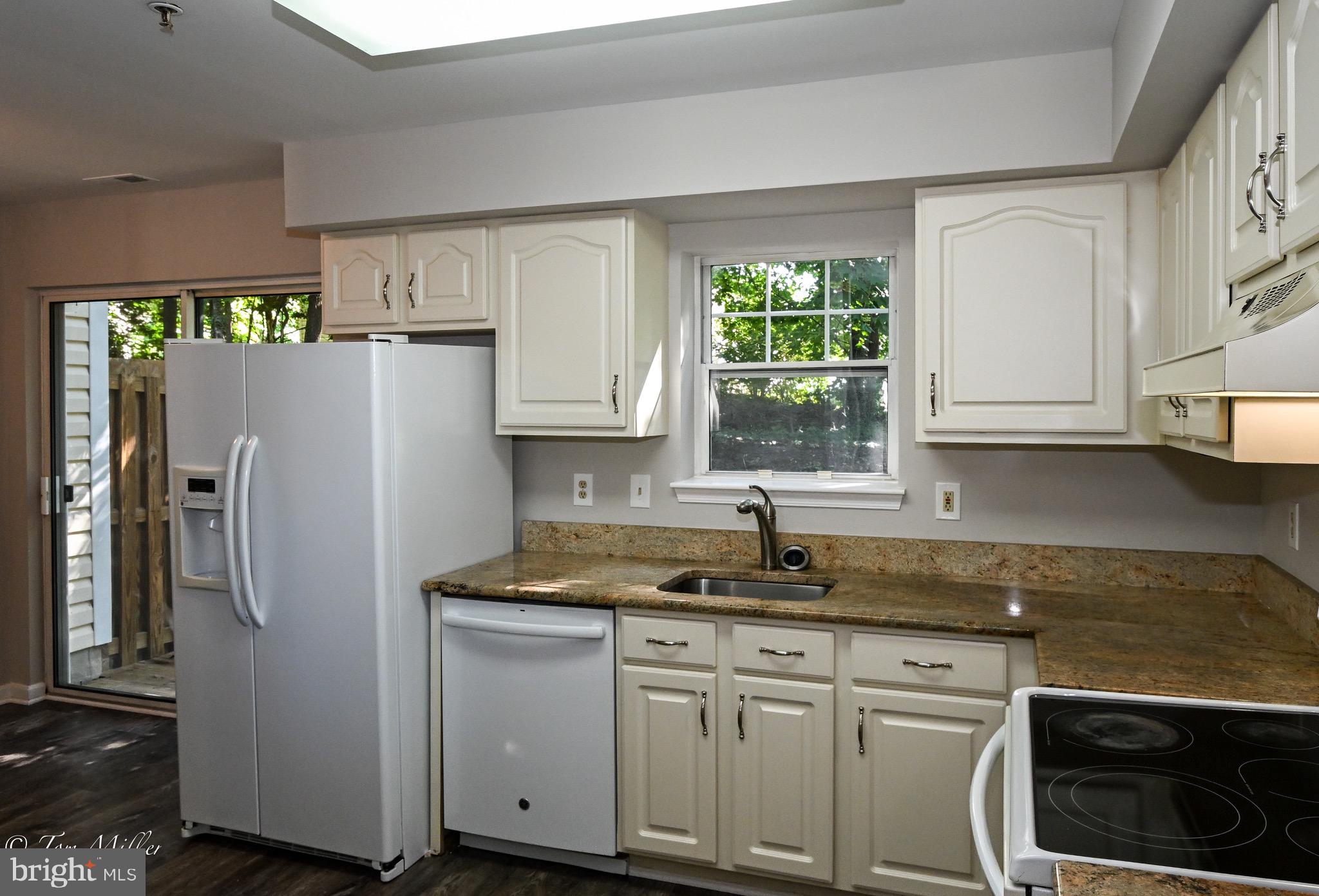 HARRIS HILL - Residential