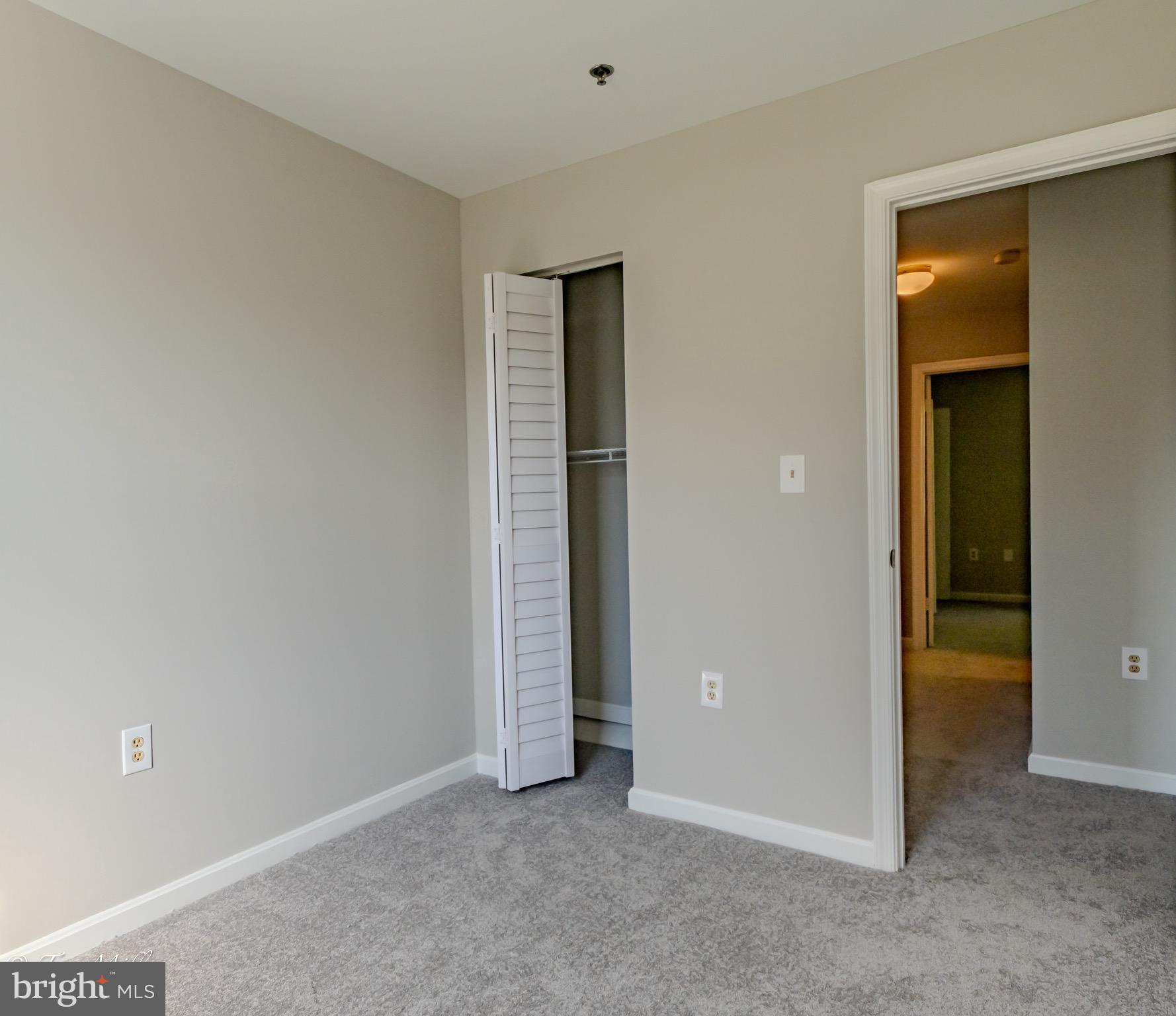 HARRIS HILL - Residential