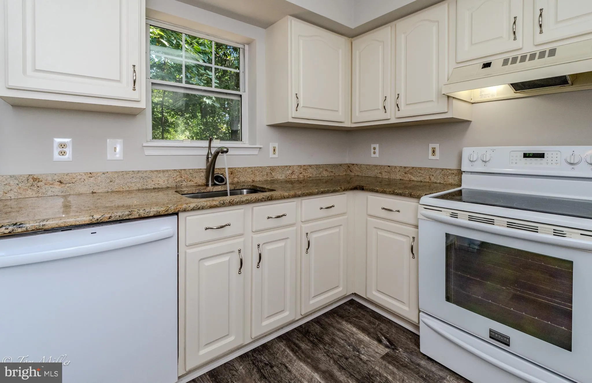 Towson, Maryland 21286, United States, 3 Bedrooms Bedrooms, ,2 BathroomsBathrooms,Residential,Pending,213373