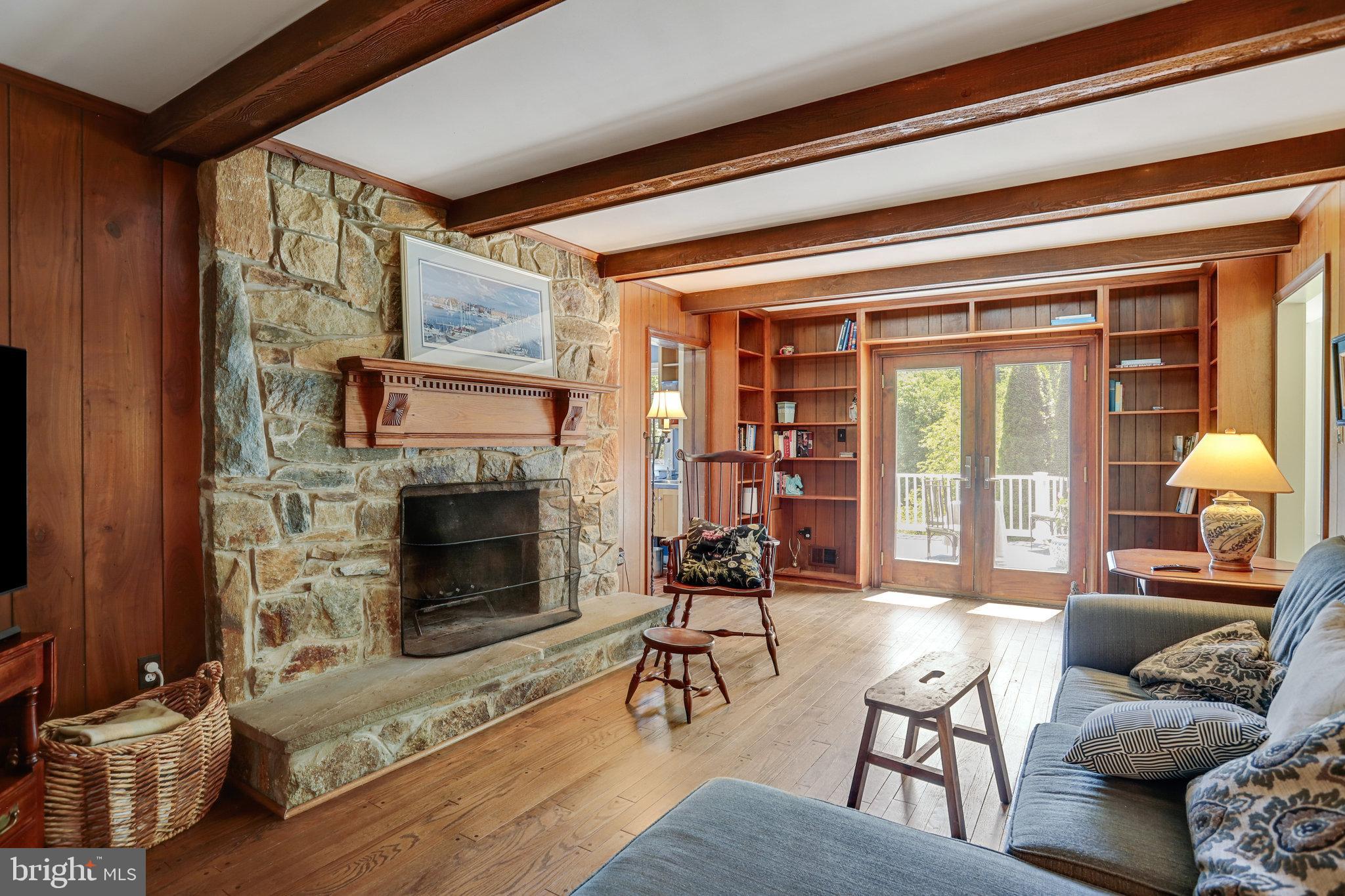 BRADFORDS REST - Residential