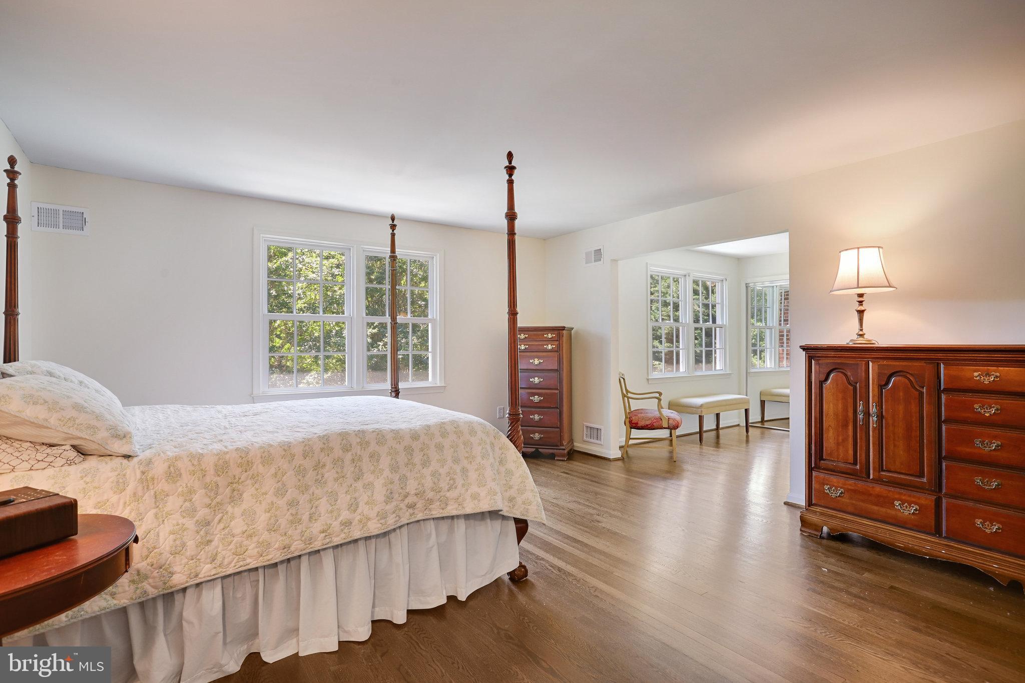 BRADFORDS REST - Residential