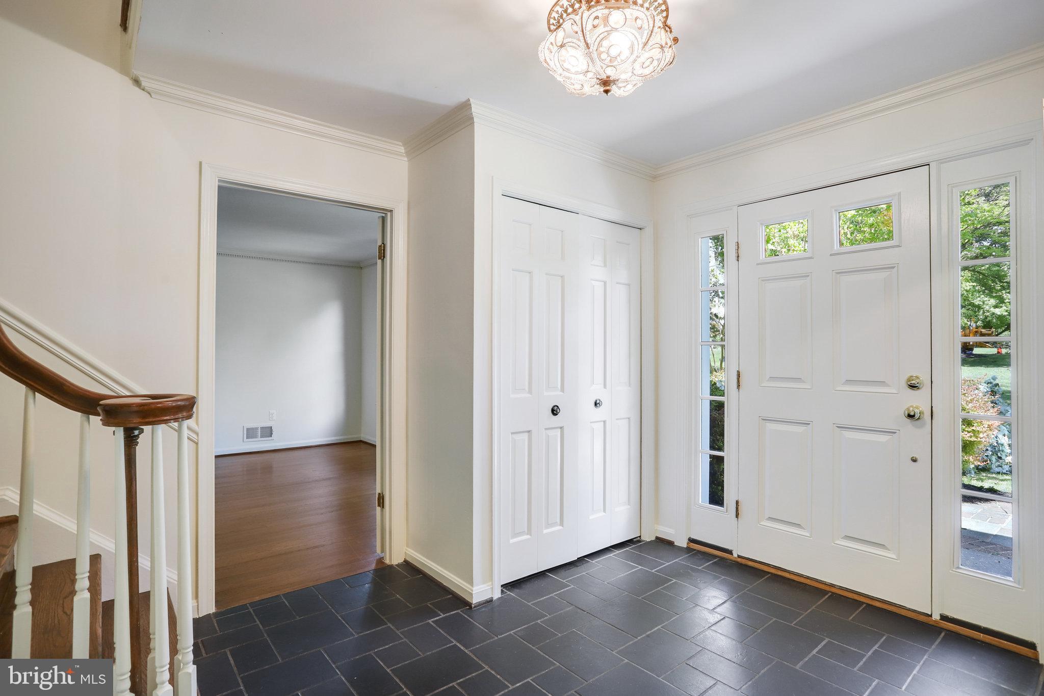 BRADFORDS REST - Residential