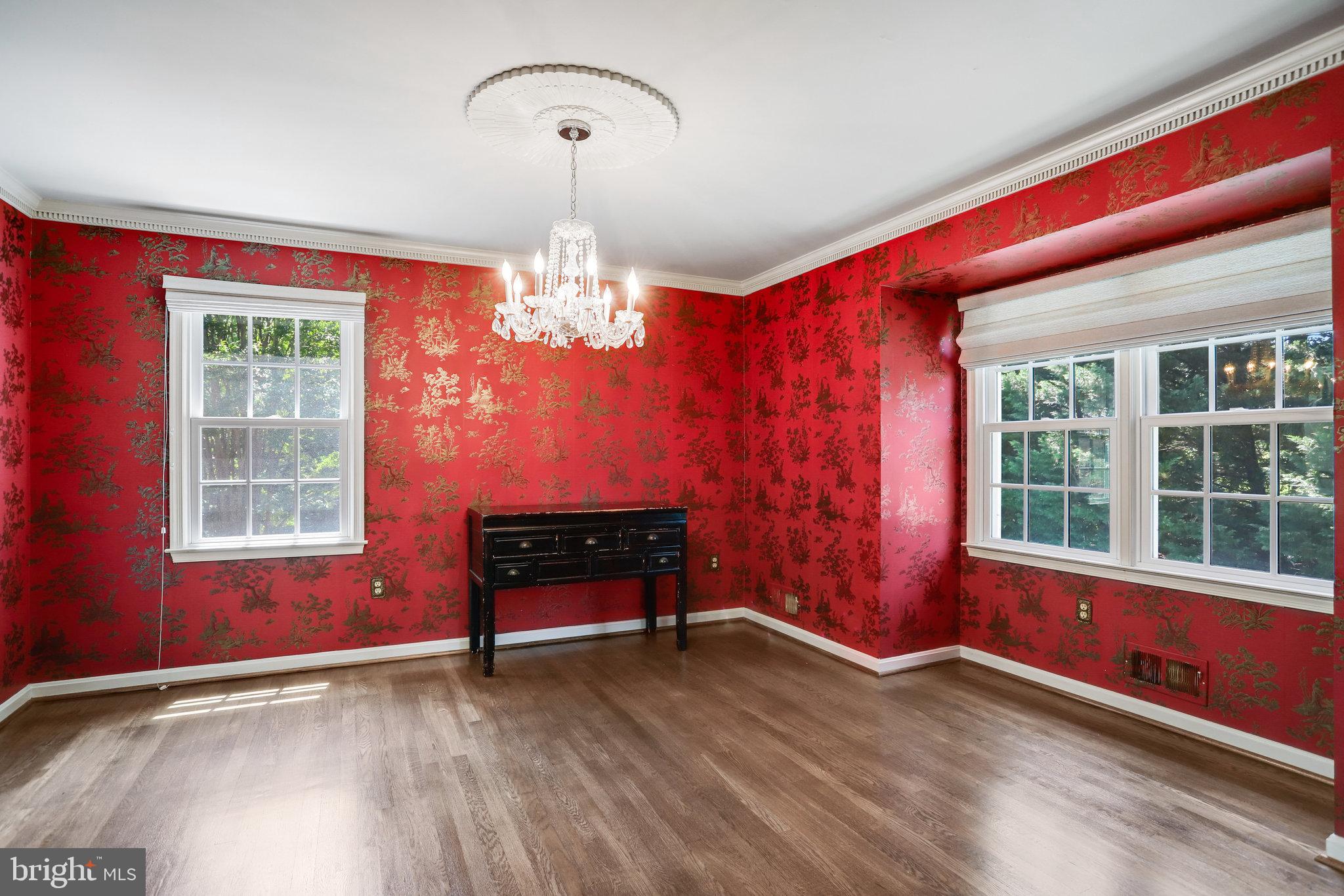 BRADFORDS REST - Residential