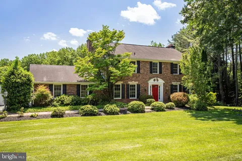 17917 Ednor View Terrace, Ashton, MD MLS: MDMC2181902