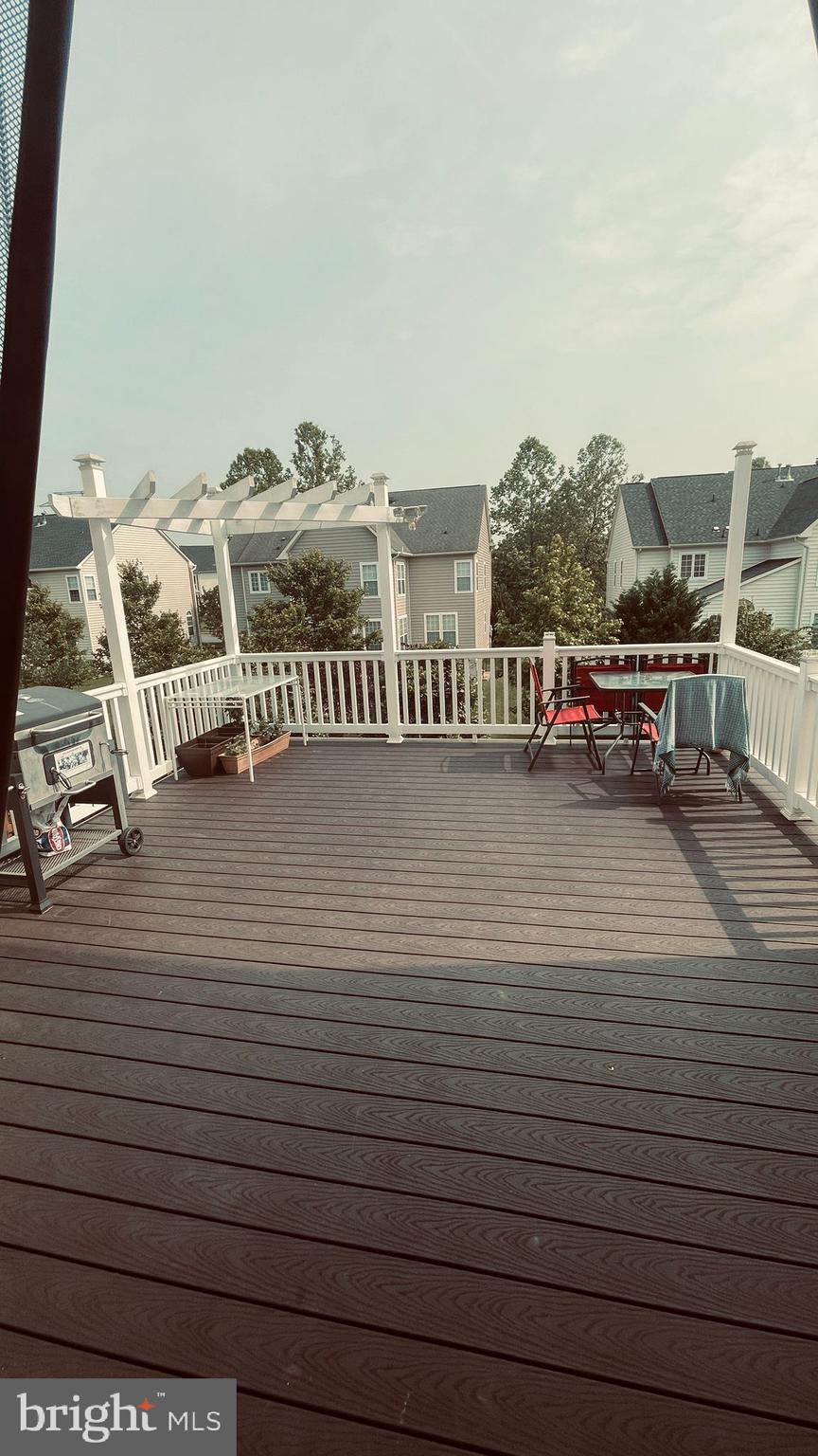 STONE RIDGE SOUTH - Residential Lease