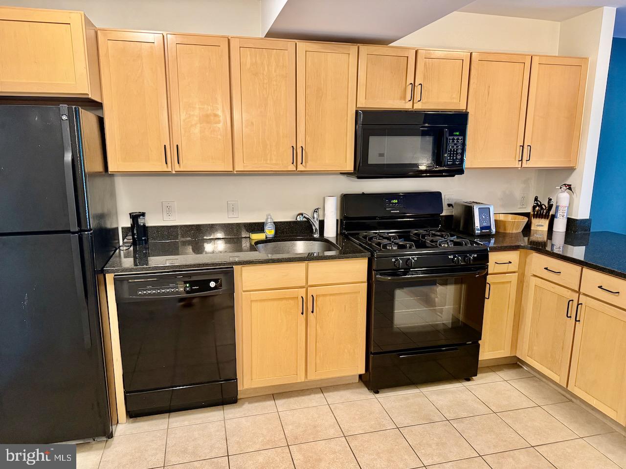 800 4TH STREET SW N123