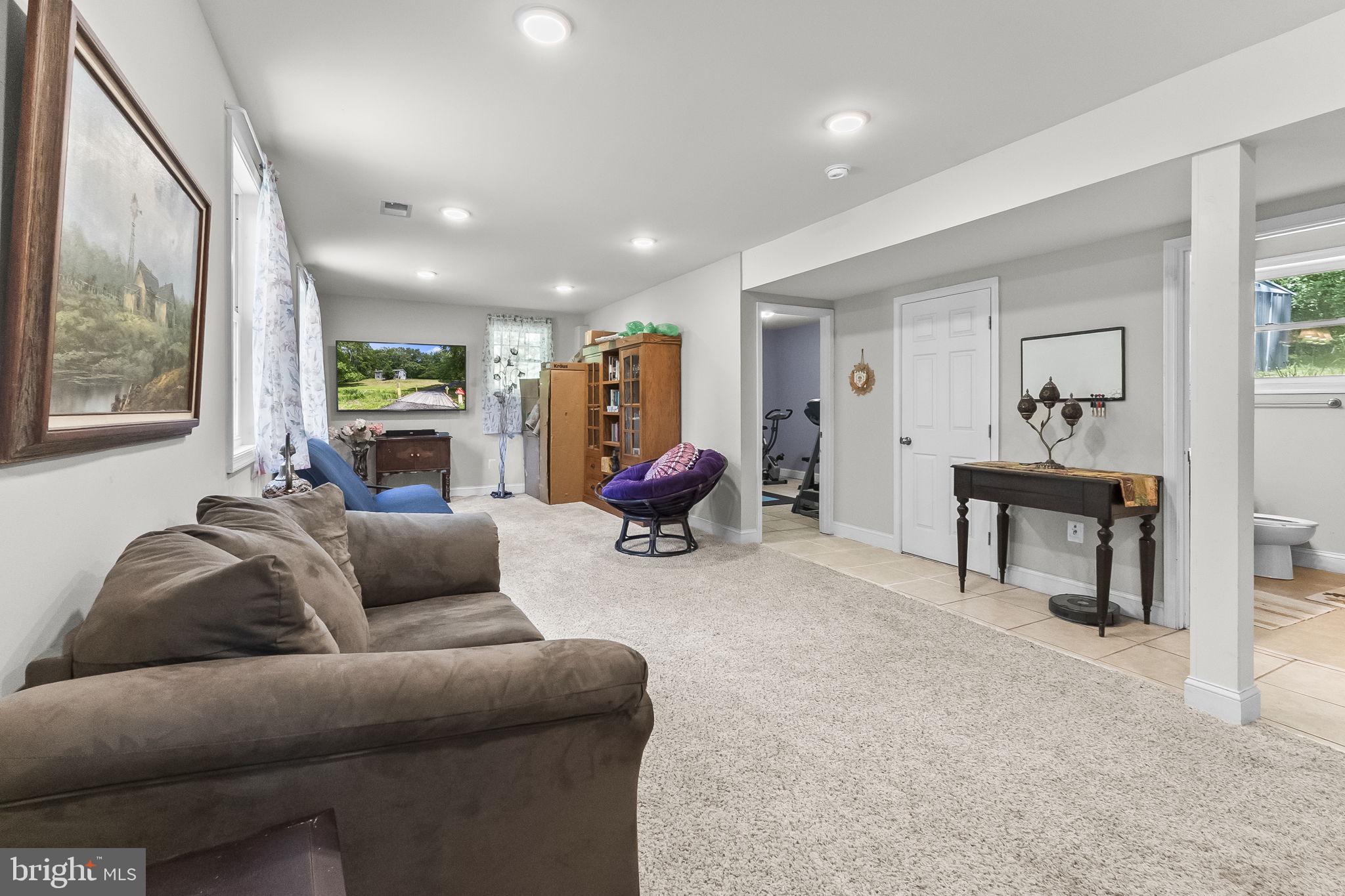 WARREN J WILLETT'S SUB - Residential