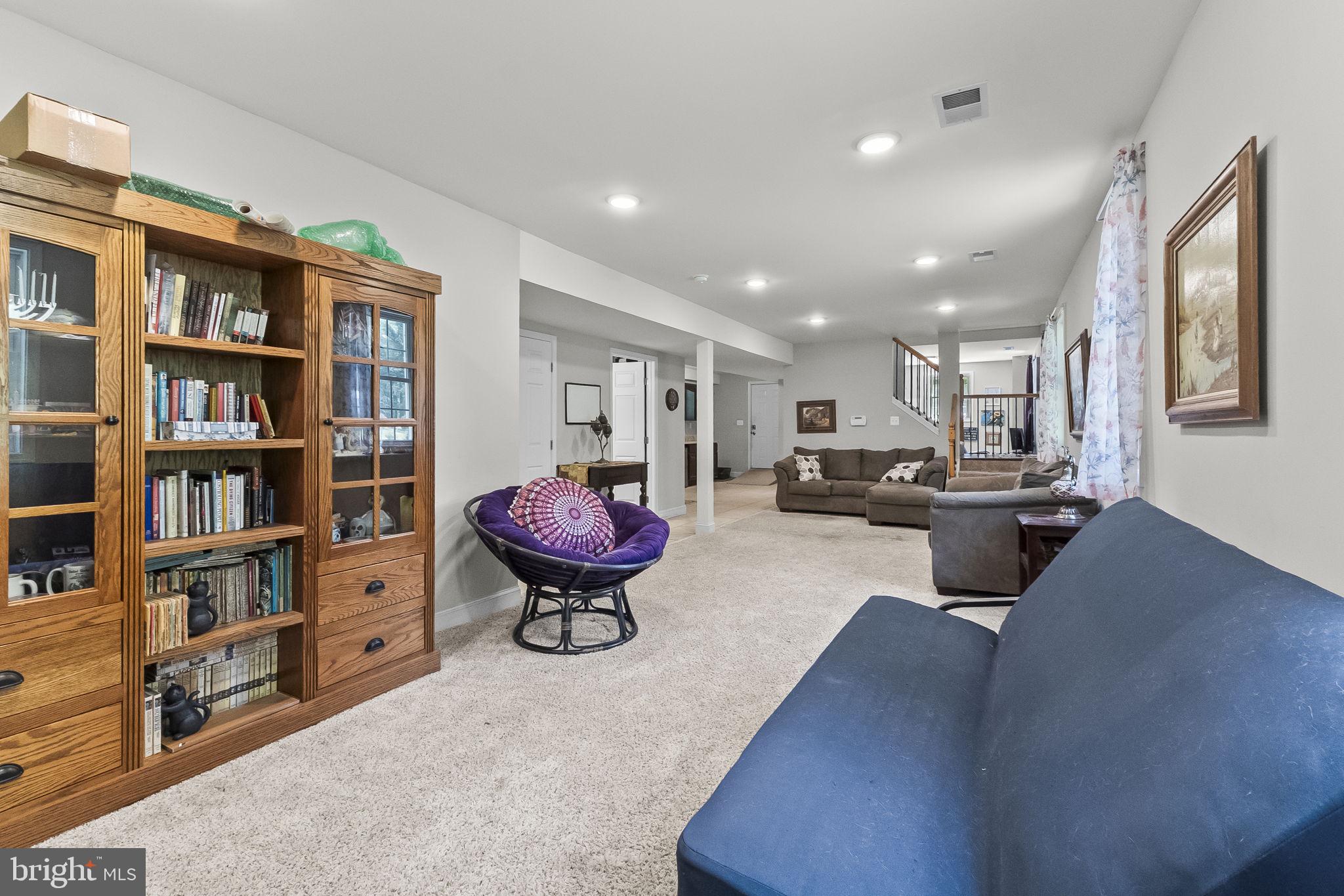 WARREN J WILLETT'S SUB - Residential