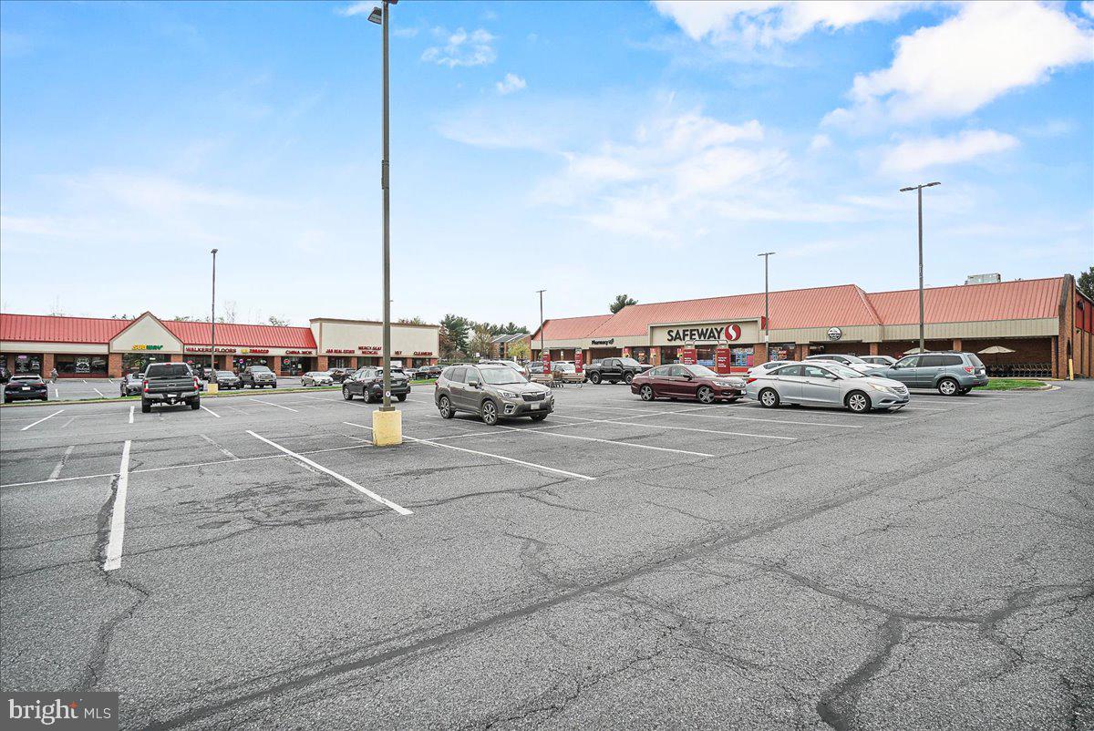 GLADE TOWN - Residential Lease