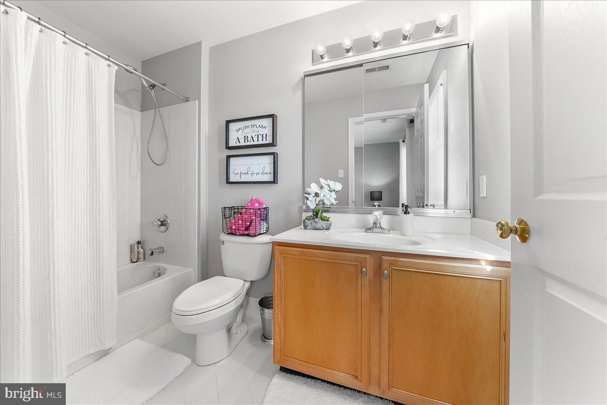 GARNET VALLEY WOODS - Residential