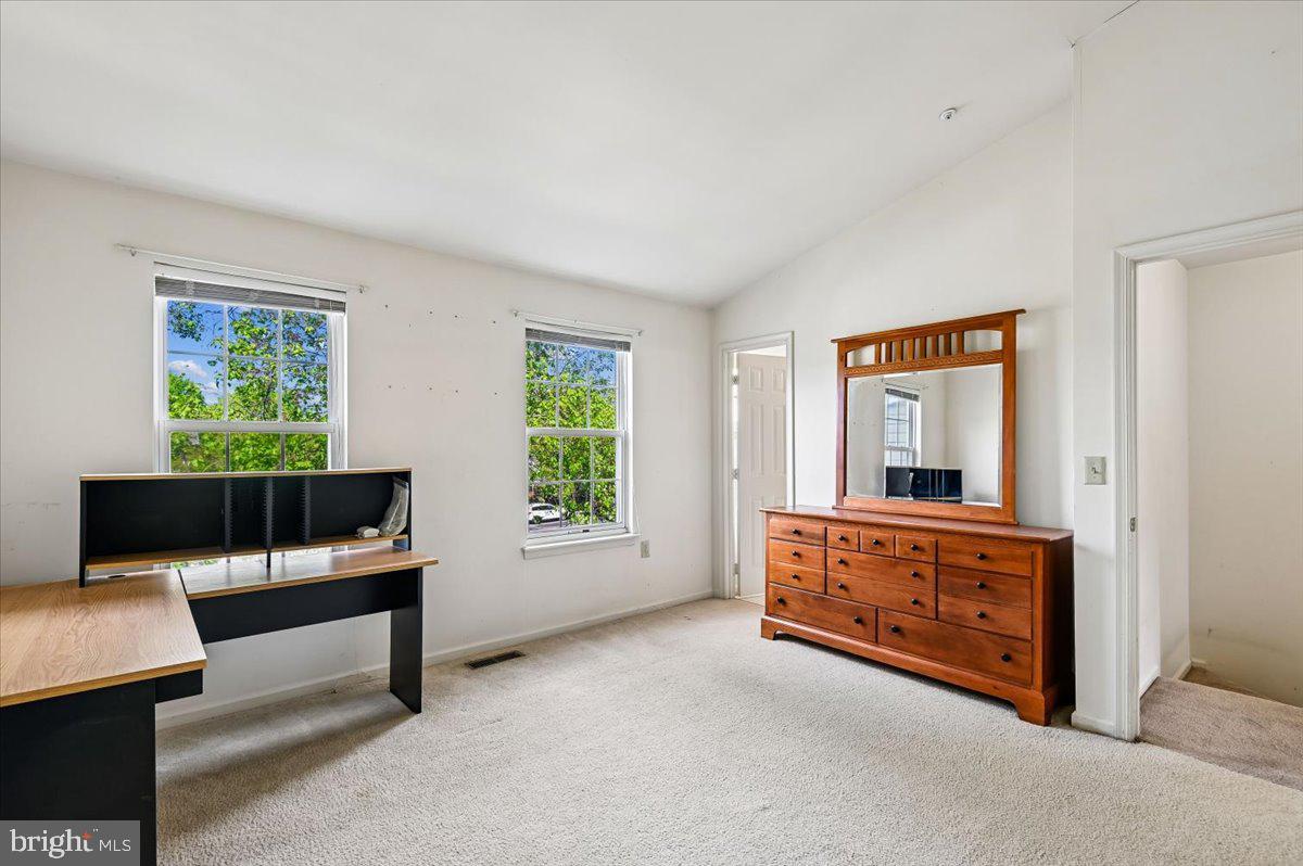 STONEHAVEN MEWS - Residential