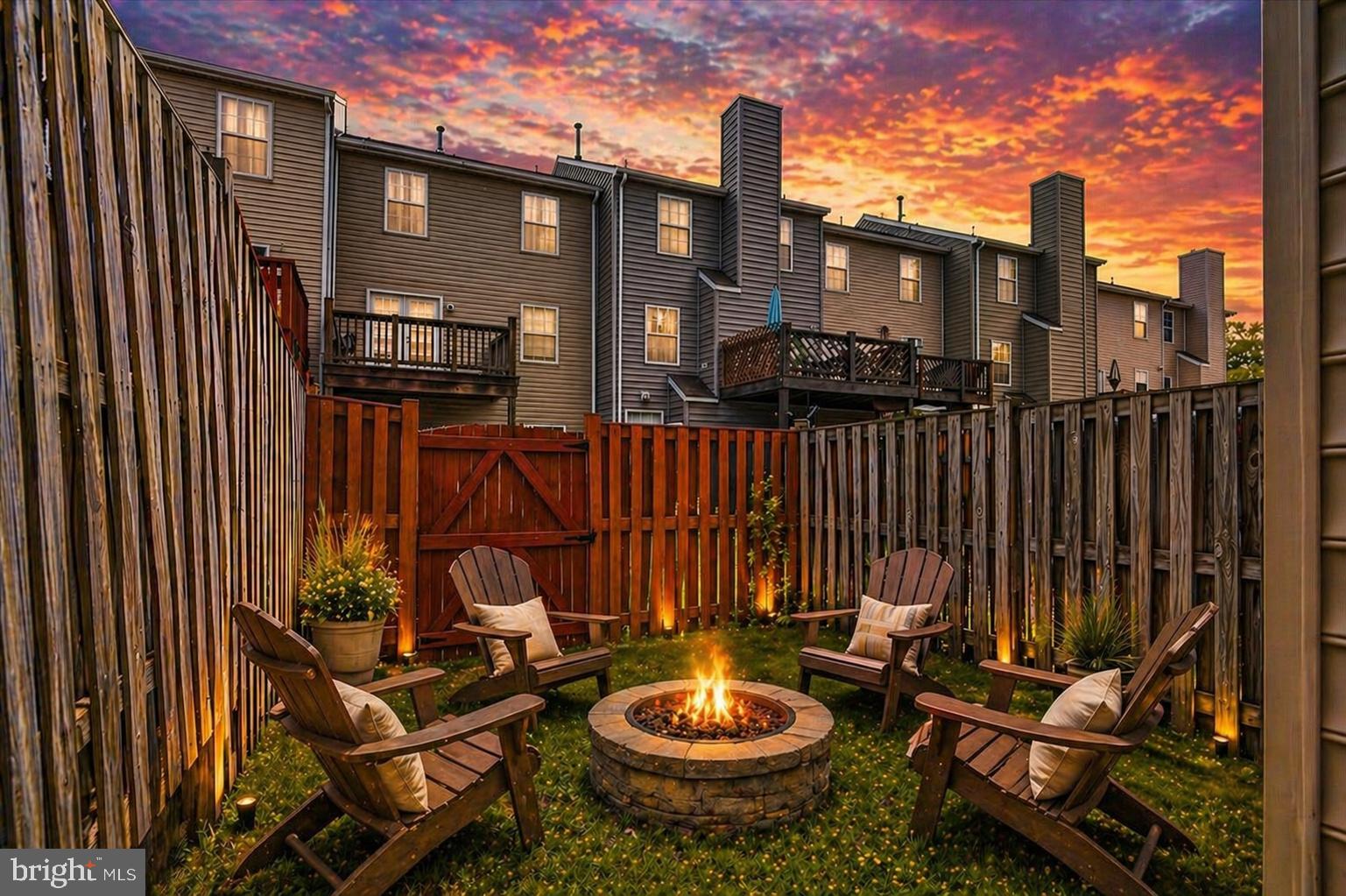 STONEHAVEN MEWS - Residential