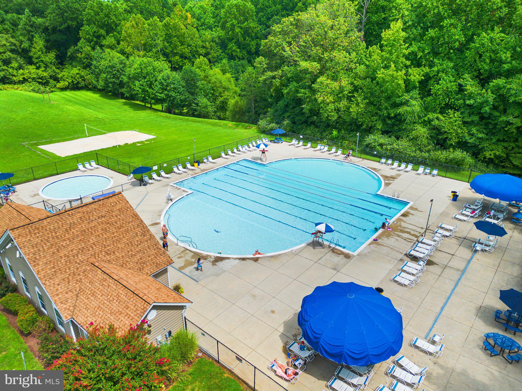 STONEHAVEN MEWS - Residential