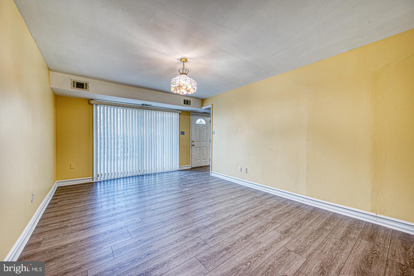 WESTTOWN MEWS - Residential