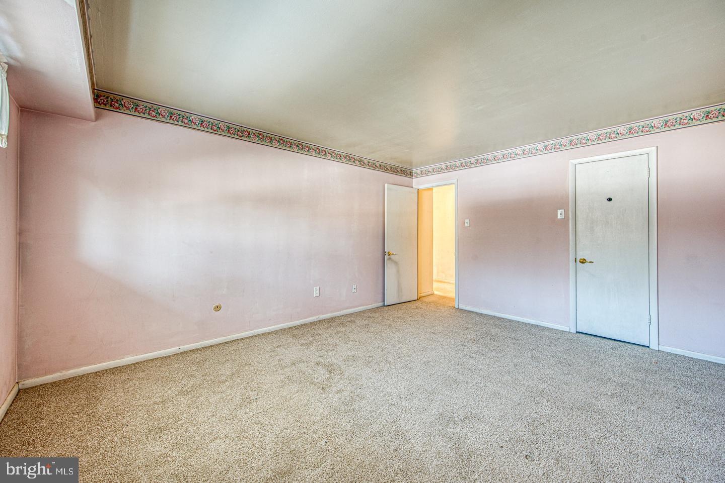 WESTTOWN MEWS - Residential