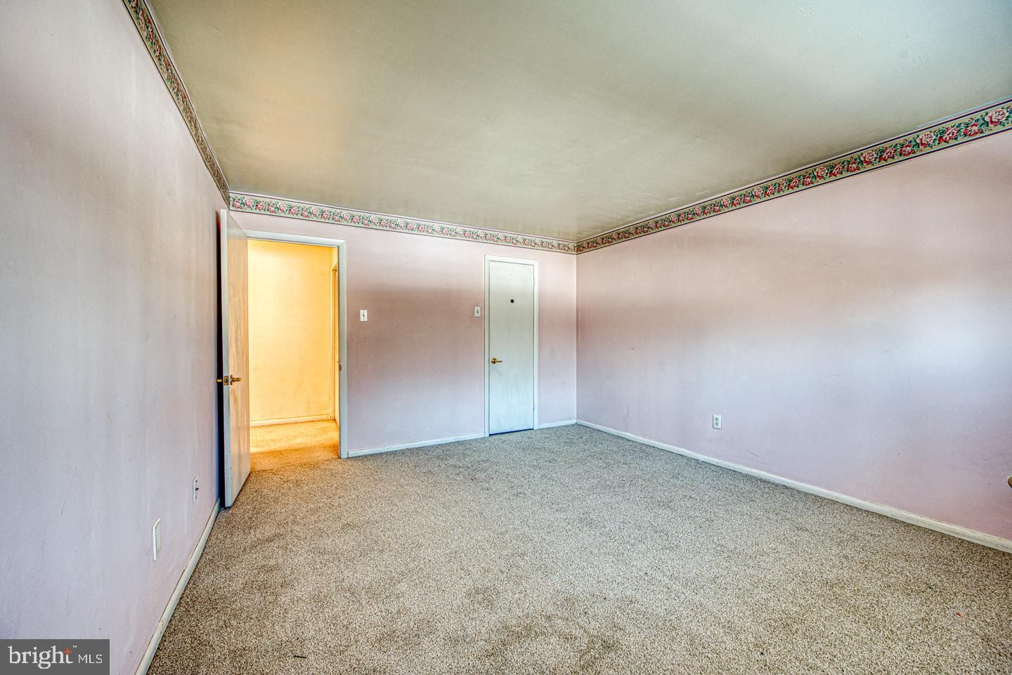 WESTTOWN MEWS - Residential