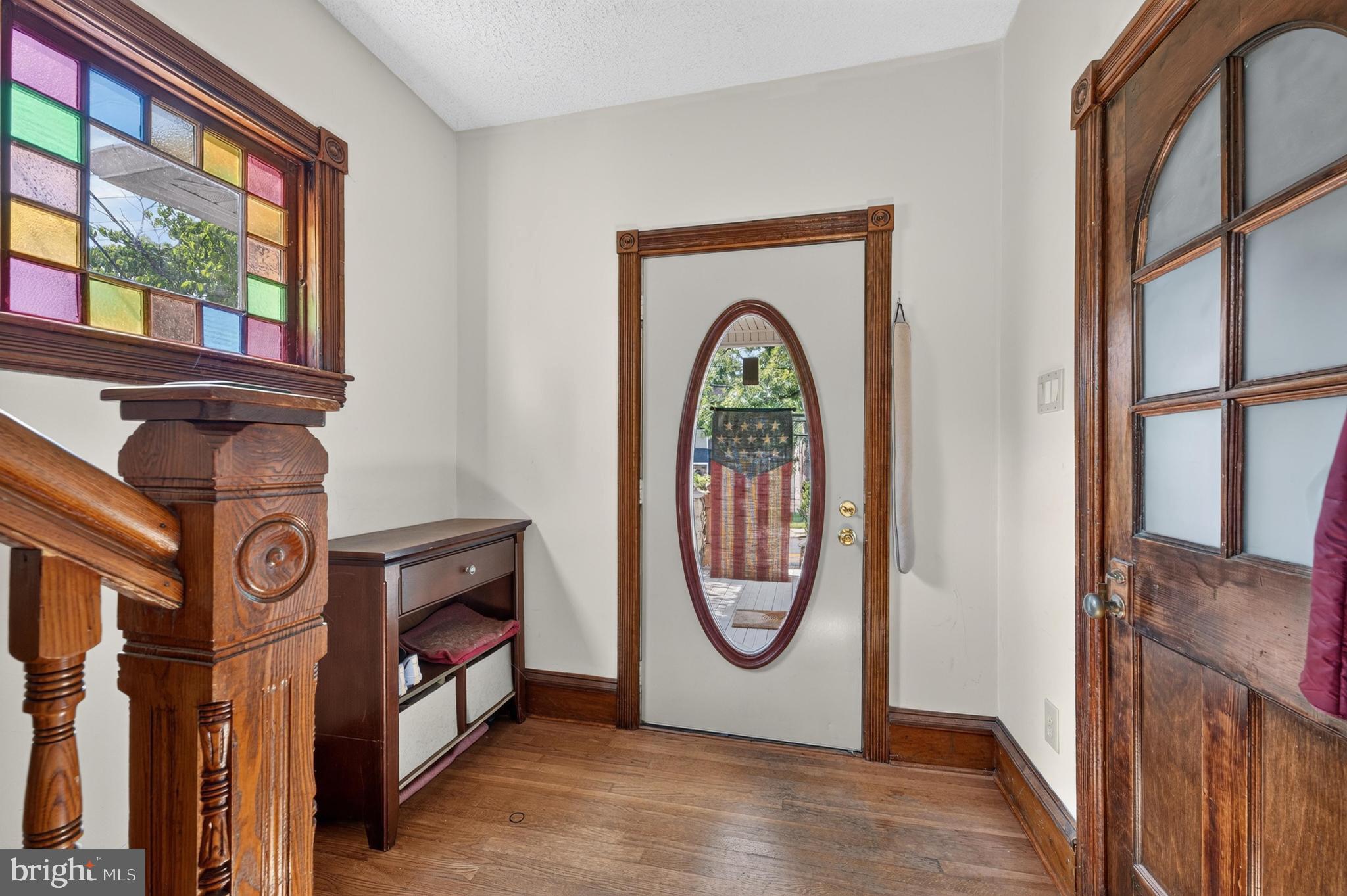109 W EVESHAM AVENUE