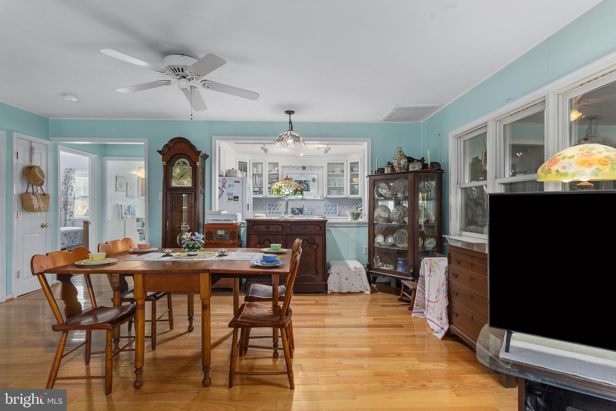 HOLLYWOOD BEACH - Residential