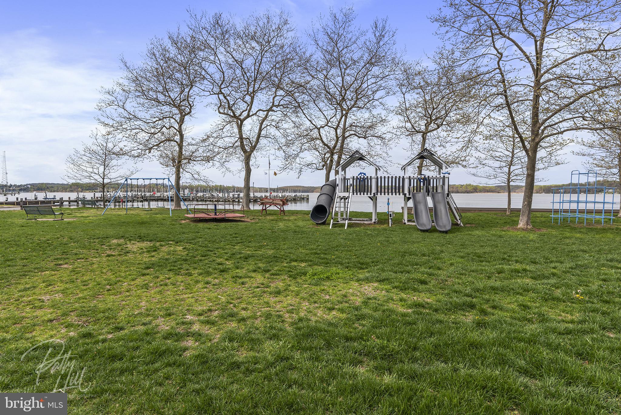 HOLLYWOOD BEACH - Residential