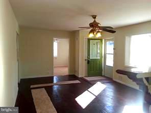 WEST LAUREL ACRES - Residential