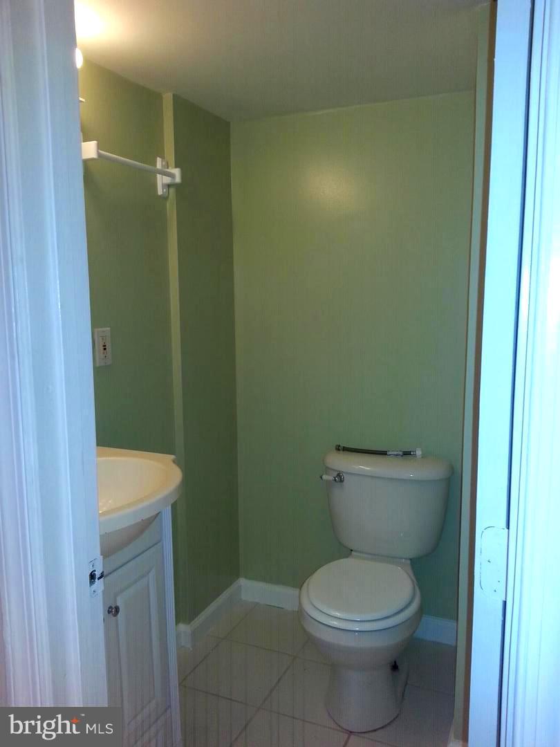 WEST LAUREL ACRES - Residential