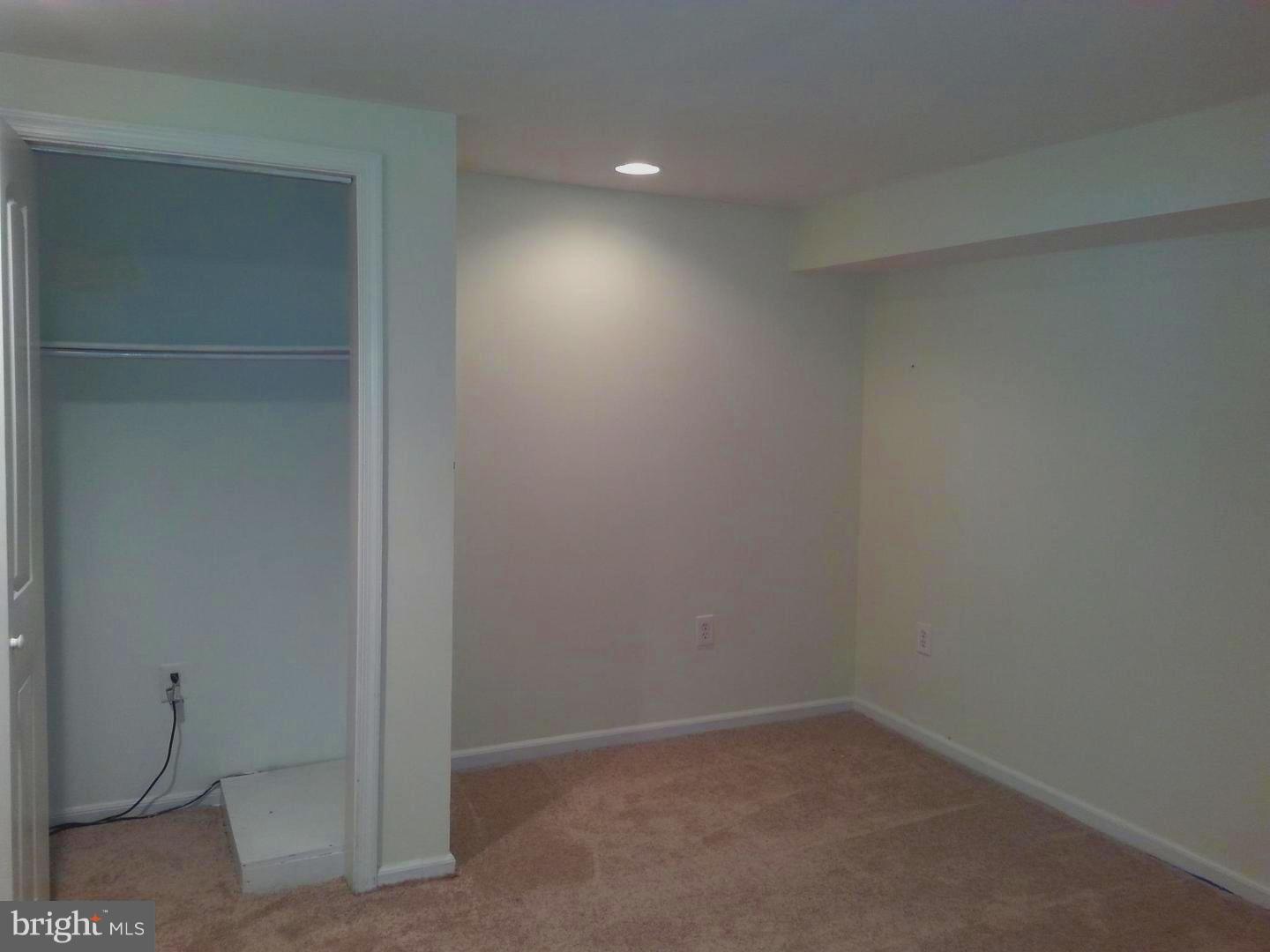 WEST LAUREL ACRES - Residential