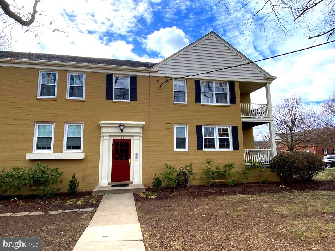 BELLE VIEW CONDOMINIUMS - Residential