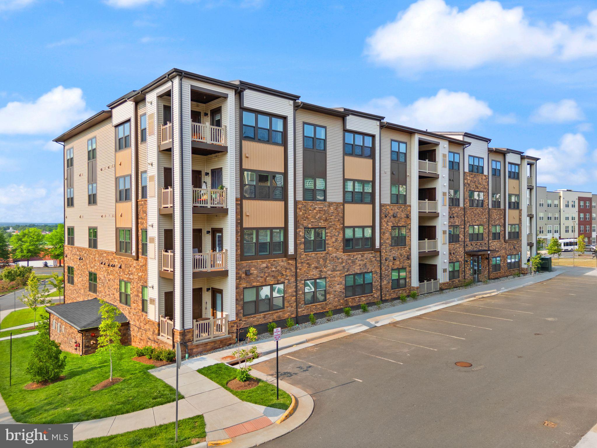 46270 MT ALLEN TERRACE 201