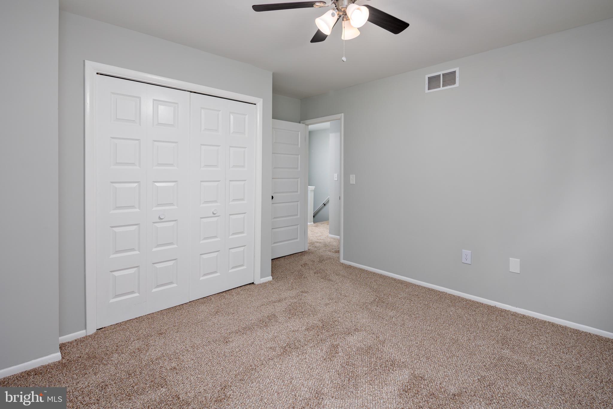 WHISPERING WOODS - Residential